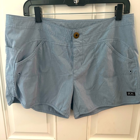Pelagic Deep Sea Shorts 10 | Water-Activated, Fishing Activewear - Picture 1 of 7